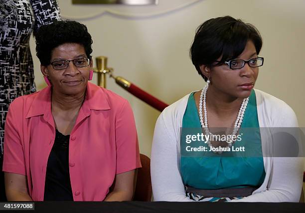 Sharin Reed 168 Sharon Reed Stock Photos, High-Res Pictures, and Images - Getty Images