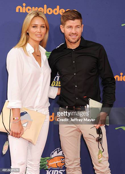 Soccer player Steven Gerrard and wife Alex Gerrard arrive at the Nickelodeon Kids' Choice Sports Awards 2015 at UCLA's Pauley Pavilion on July 16,...