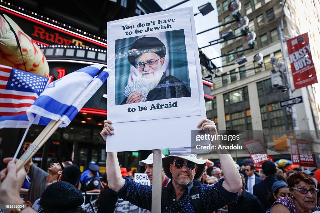 Protest in New York against nuclear deal with Iran