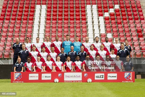 Teammanager Marcel Mul, Adam Sarota, Kristoffer Peterson, Willem Janssen, Sebastien Haller, Robbin Ruiter, Filip Badnarek, Ruud Boymans, Nacer...