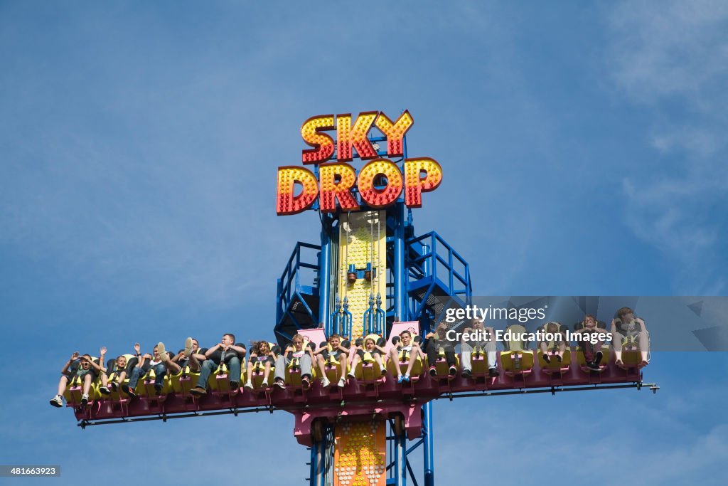 Sky Drop free fall gravity funfair ride Pleasure Beach, Great... News ...