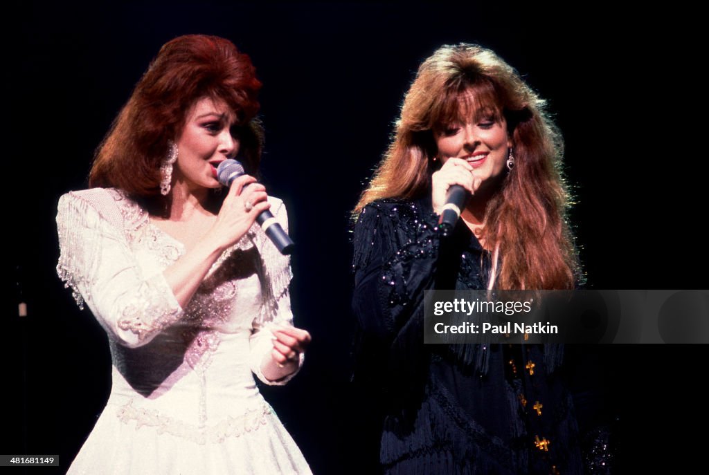 The Judds Perform Onstage
