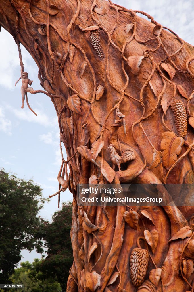 Archway carved with human sculptures at a park entrance, Kailasagiri Park, Visakhapatnam, Andhra Pradesh, India