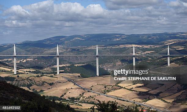 This picture taken on July 23, 2015 shows a general view of the Millau viaduct in Millau, southwestern France. AFP PHOTO / STEPHANE DE SAKUTIN