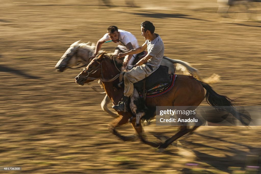 Kyrygz Turks playing Buzkashi