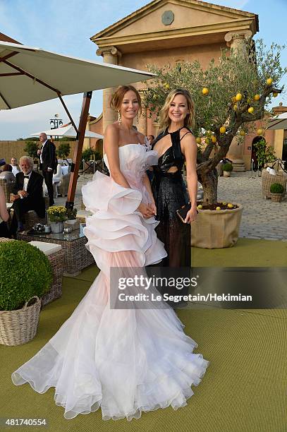 Carolina Parsons and Kate Hudson attend the Cocktail reception during The Leonardo DiCaprio Foundation 2nd Annual Saint-Tropez Gala at Domaine...