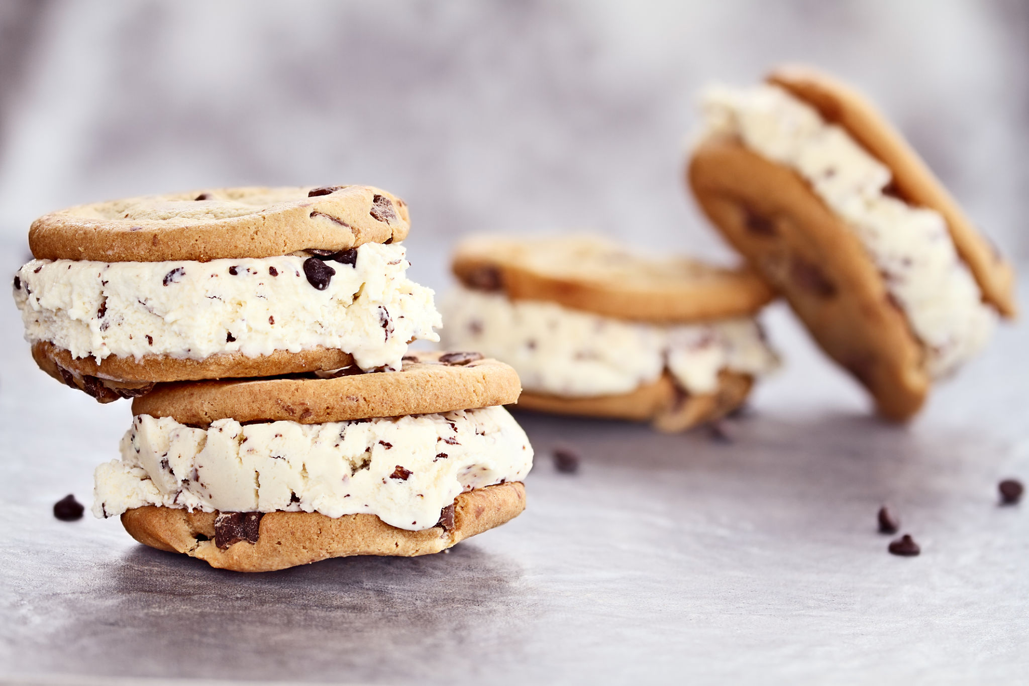 ice cream and cookies