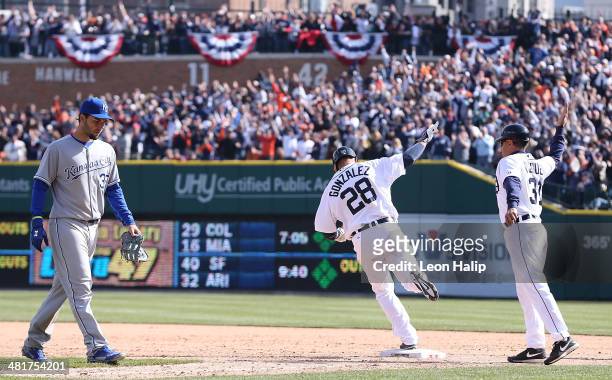 Alex Gonzalez of the Detroit Tigers singles to left field scoring Tyler Collins in the bottom of the ninth inning to defeated the Kansas City Royals...