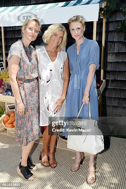 Actress Alexandra Wentworth, Founder of Baby Buggy Jessica Seinfeld, and actress Mamie Gummer attend Alessandra Facchinetti and Jessica Seinfeld's...