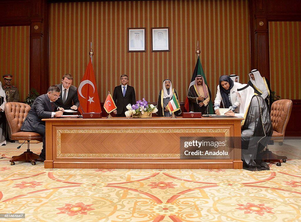 Turkish President Gul in Kuwait