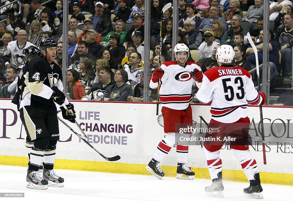 Carolina Hurricanes v Pittsburgh Penguins