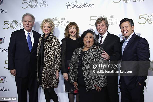 Steve Rountree 32 The Music Center Stephen Rountree Stock Photos, High-Res Pictures ...