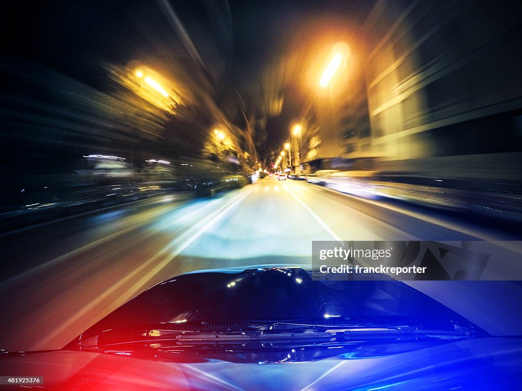 警察に恵まれ、街