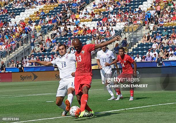 Panama's Adolfo Machado stops a pass to US player Chris Wondolowski during the 2015 CONCACAF Gold Cup third place match between the USA and Panama...