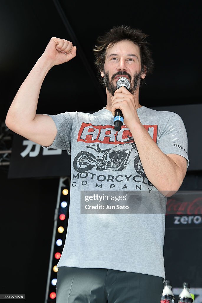 Keanu Reeves Makes Guest Appearance At Suzuka 8 Hours