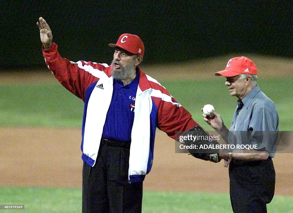 TOPSHOT-CUBA-US-CASTRO-CARTER-BASEBALL