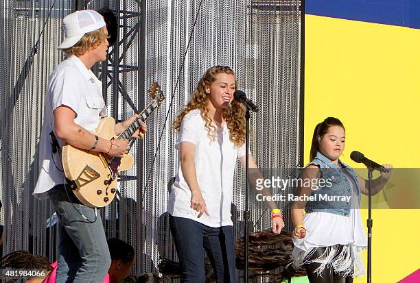 Cody Simpson, Bree Bogucki, and Madison Tevlin open the 2015 Los Angeles Special Olympics World Games by performing the Coca-Cola Unified song "Reach...