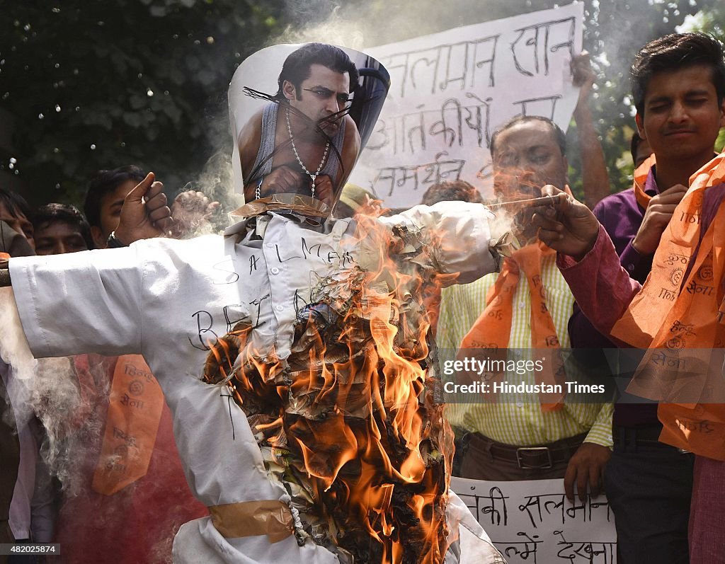 Hindu Sena Activists Protest Against Bollywood Actor Salman Khan
