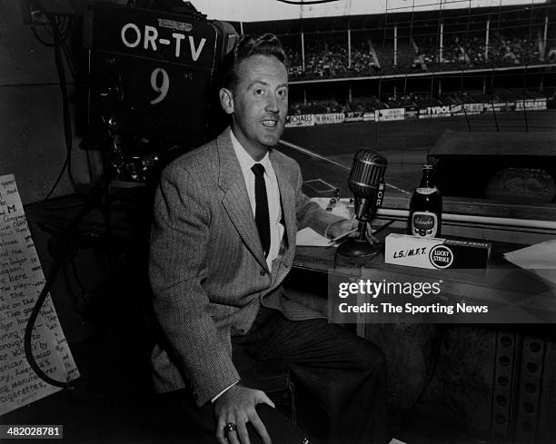 Announcer Vin Scully of the Los Angeles Dodgers poses for a photo circa 1960s.