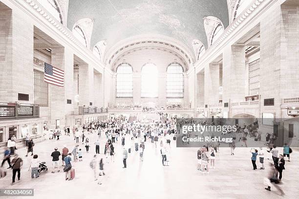 grand central terminal new york city - vintage commute with the new york city subway stock pictures, royalty-free photos & images