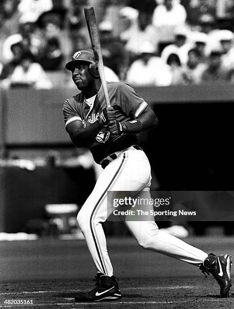 Joe Carter of the Toronto Blue Jays bats circa 1990s.