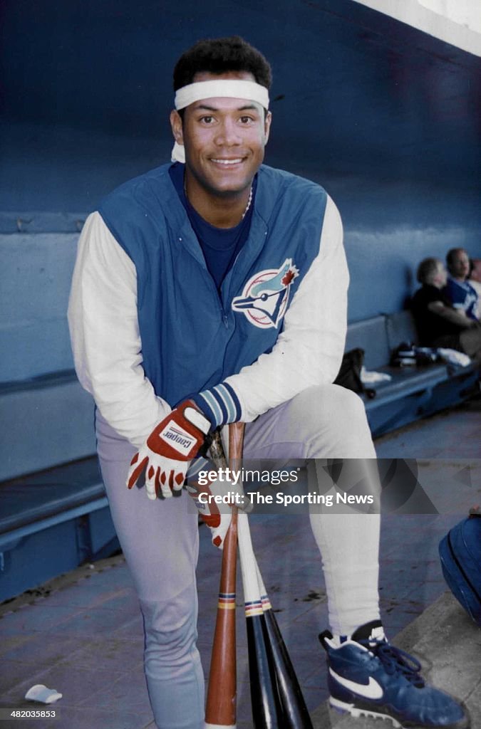 Roberto Alomar of the Toronto Blue Jays...