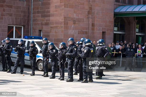Ww2 German Riot 40 Nazi Uniform Stock Photos, High-Res Pictures, and Images - Getty Images