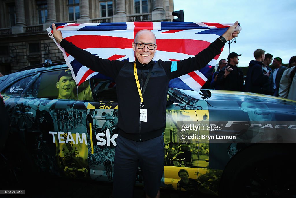 Chris Froome and Jaguar Celebrate Tour de France victory