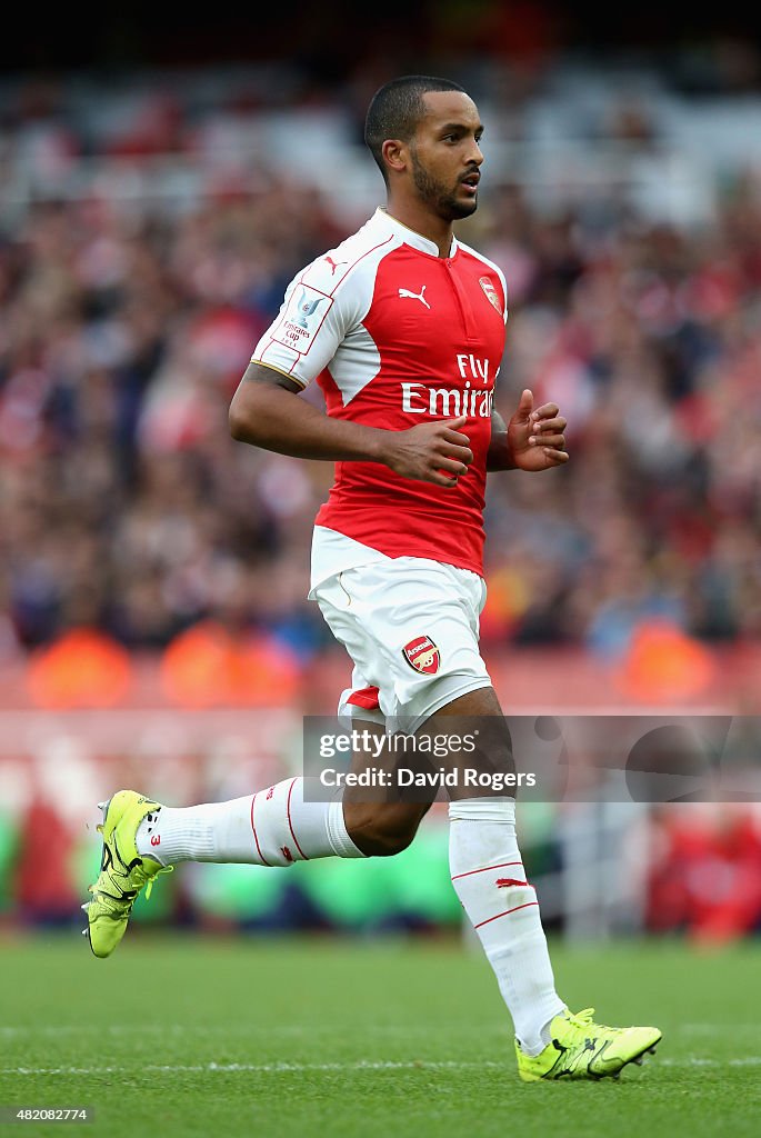 Arsenal v VfL Wolfsburg - Emirates Cup