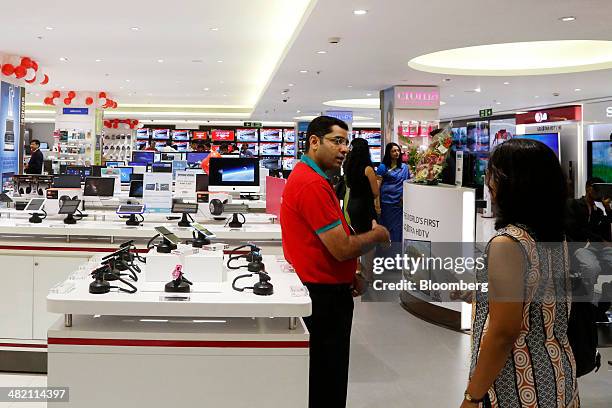 Croma Croma Store Photos and Premium High Res Pictures - Getty Images