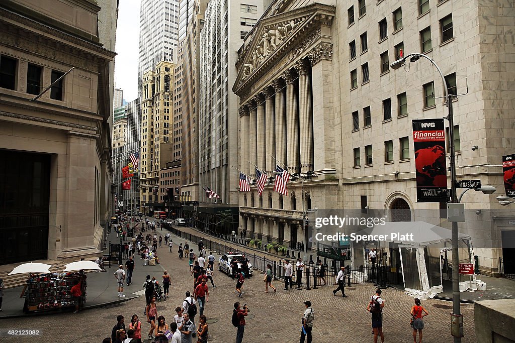 NYSE Opens After Chinese Markets Take Massive Plunge