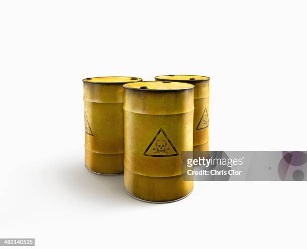 barrels of toxic waste - toxic waste 個照片及圖片檔