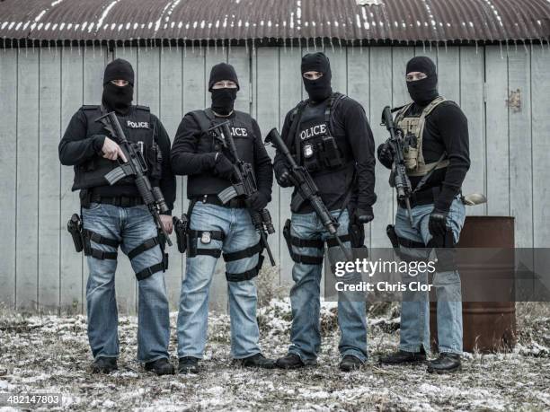 police snipers standing together outdoors - is bildbanksfoton och bilder