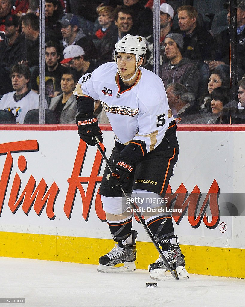 Anaheim Ducks v Calgary Flames