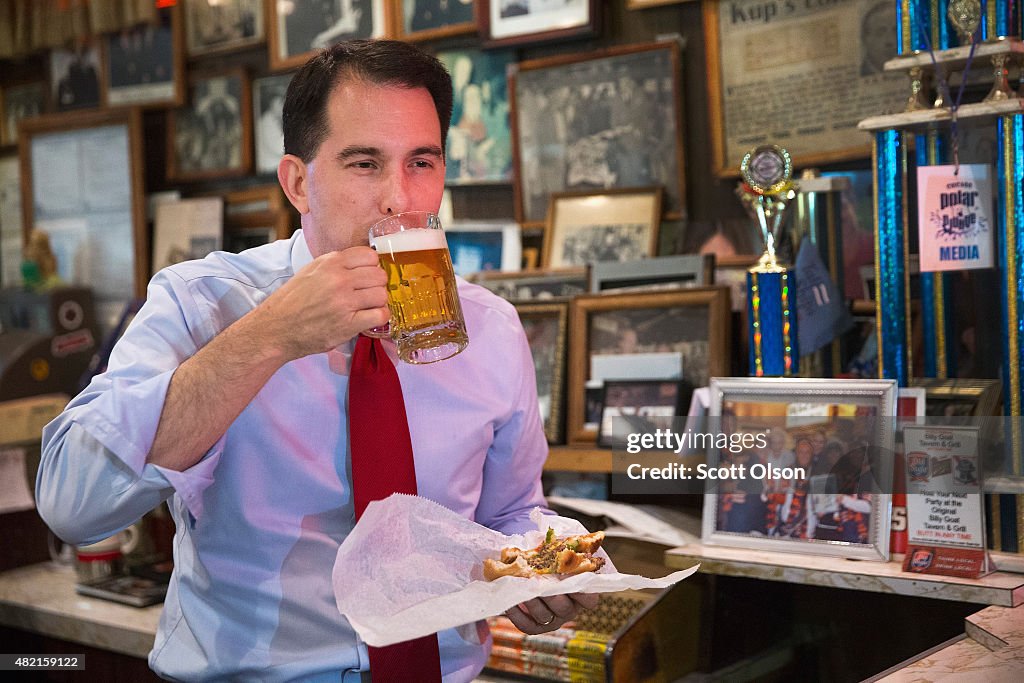 Scott Walker Campaigns At Chicago's Famed Billy Goat Tavern