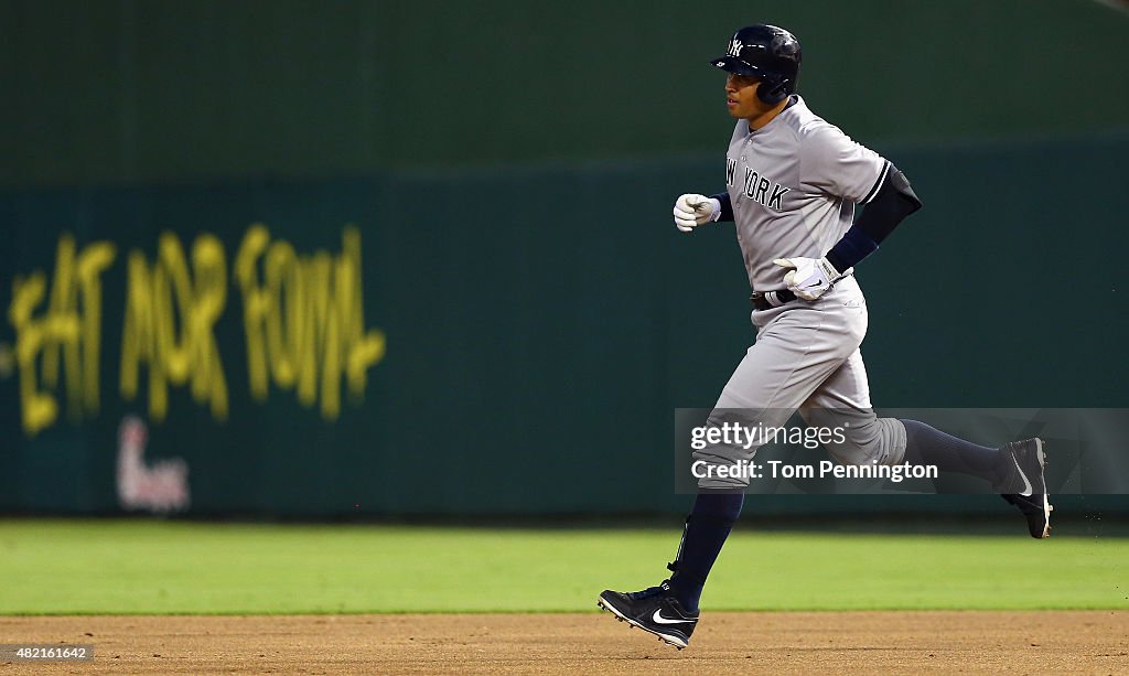 New York Yankees v Texas Rangers