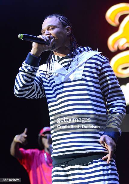 Rapper Bizzy Photos and Premium High Res Pictures - Getty Images