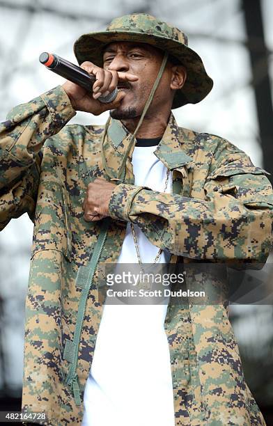 Rapper Rakim performs onstage at Irvine Meadows Amphitheatre on July 18, 2015 in Irvine, California.