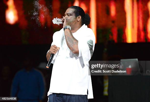 Wish Bone Cd Rapper 138 Wish Bone Rapper Stock Photos, High-Res Pictures, and Images ...
