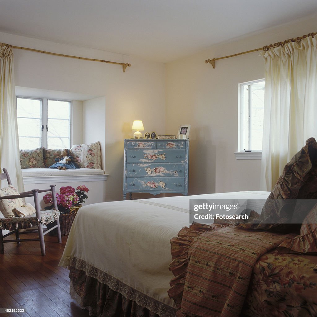 Country style bedroom