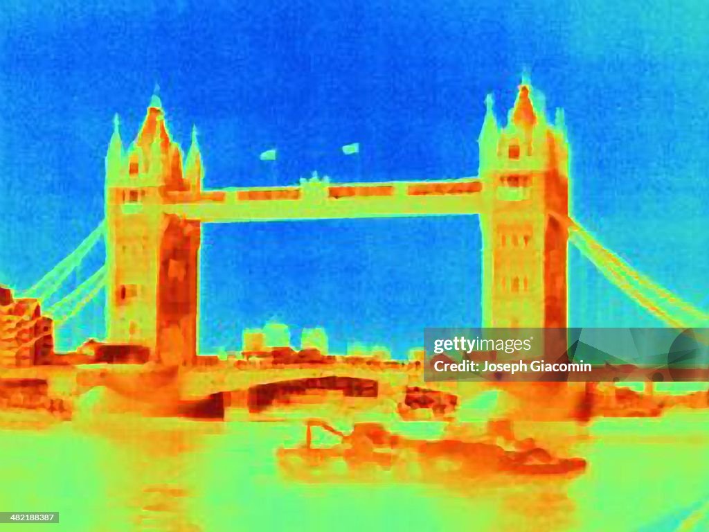 Thermal image of Tower Bridge, London, England