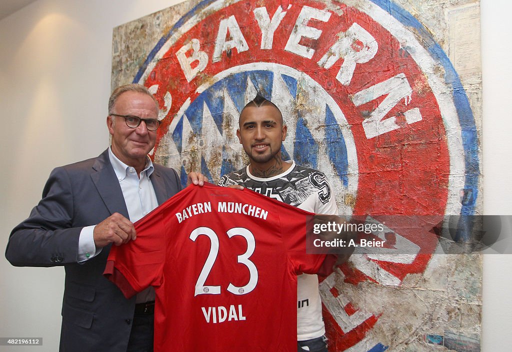 FC Bayern Muenchen Announce Signing of Arturo Vidal