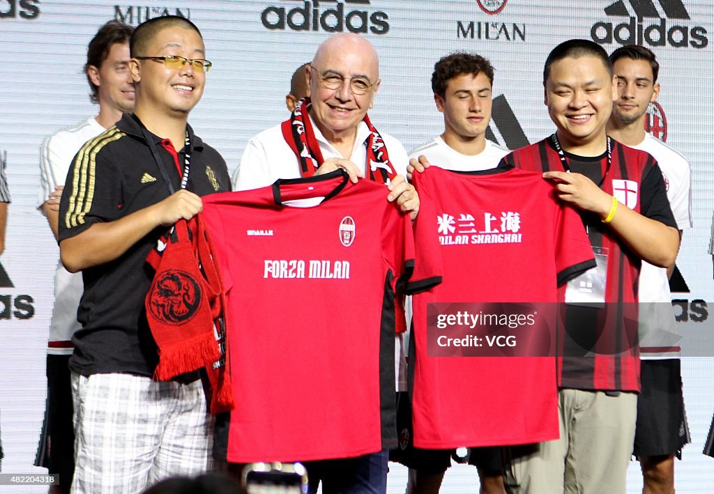 AC Milan Players Meet Fans In Shanghai
