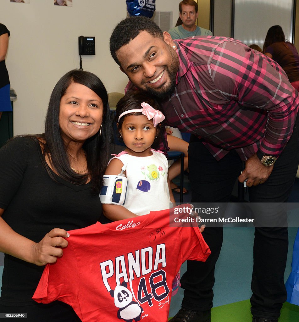 Red Sox player Pablo Sandoval Joins Shaw's and Star Market at Boston Children's Hospital