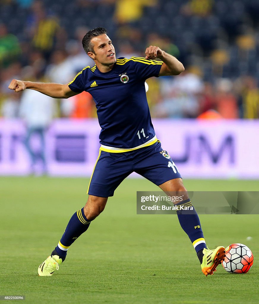 Fenerbahce v Shakhtar Donetsk - UEFA Champions League: Third Qualifying Round 1st Leg