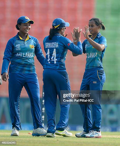 Nilakshi de Silva celebrates the wicket of Javeria Wadood of Pakistan during the ICC Women's World Twenty20 7th/8th place ranking match between Sri...