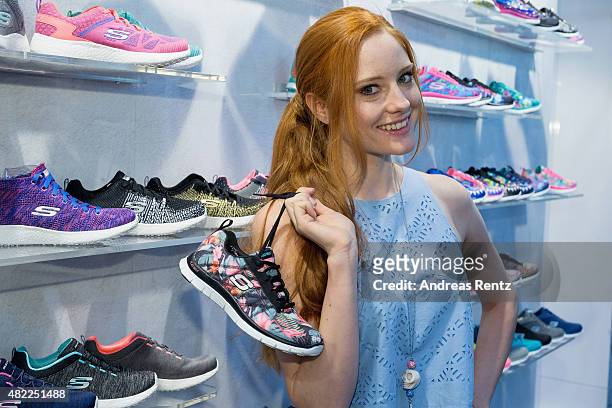 853 Skechers Shoes Photos and Premium High Res Pictures - Getty Images