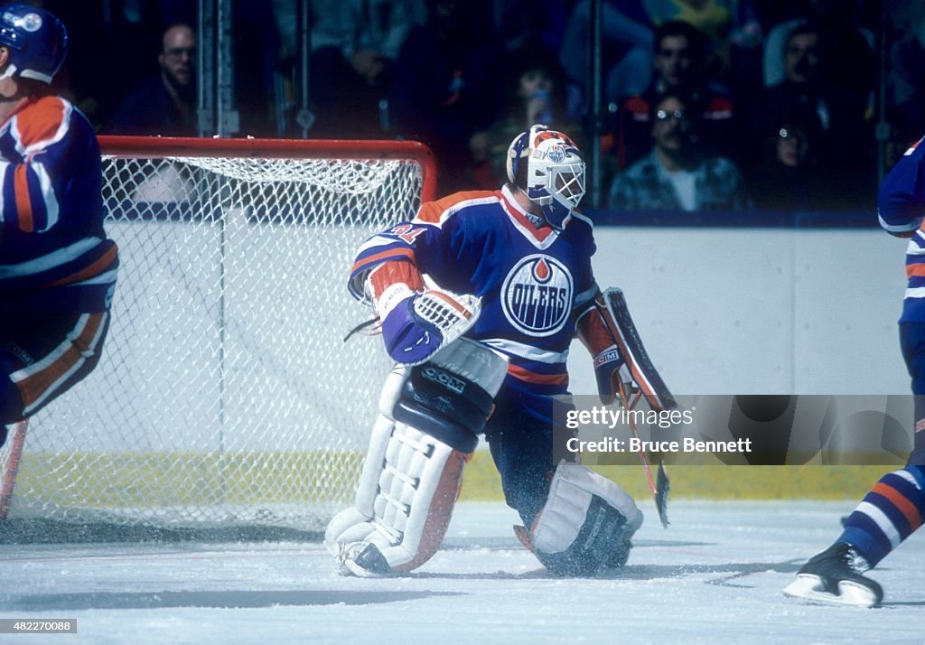 Edmonton Oilers v New York Islanders