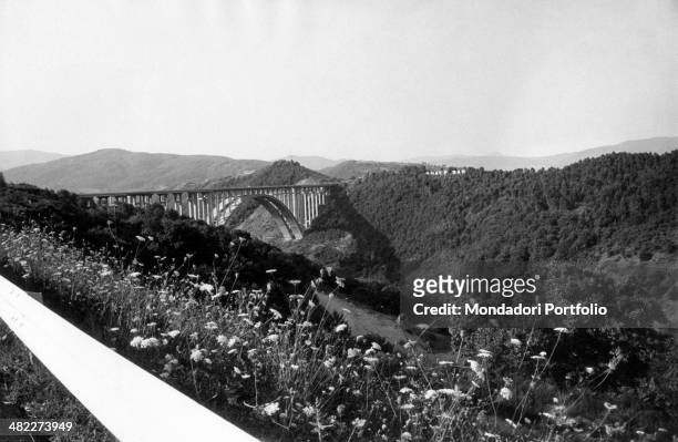 Bridge along the Autostrada del Sole stretch between Florence and Rome. Italy, 1964
