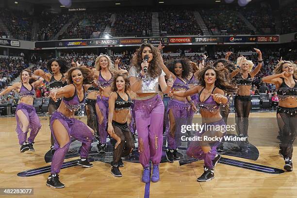 The daughter of Sacramento Kings owner Vivek Ranadive, Anjali Ranadive, entertains the fans during halftime of the Los Angeles Lakers against the...